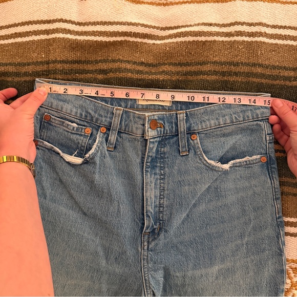 Madewell Women's Classic Straight Jean - Picture 12 of 15